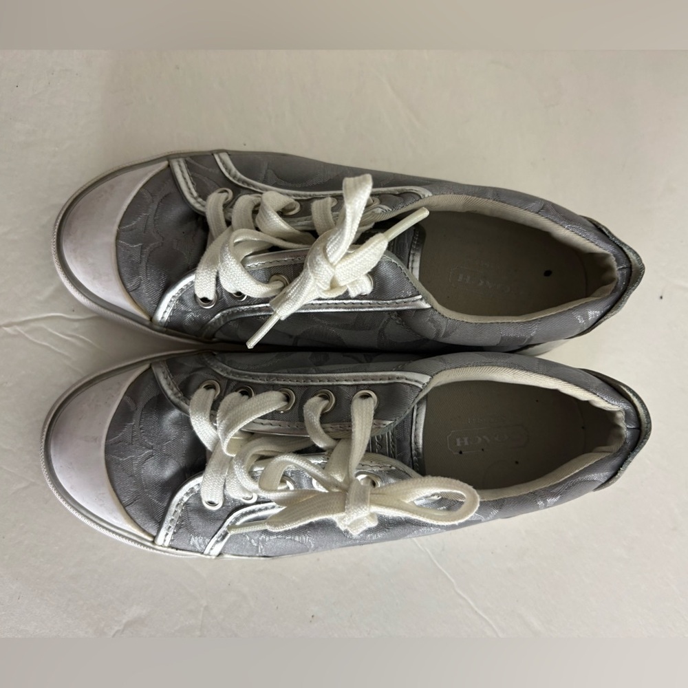 Coach Barrett Sneaker Silver and Grey Size 6B - Picture 2 of 6